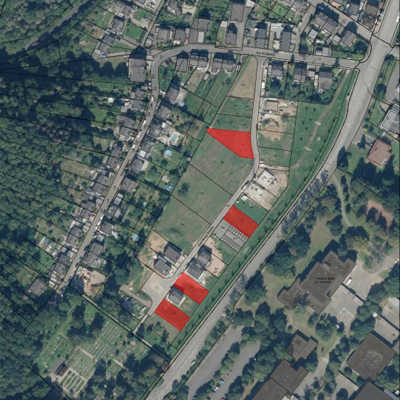 Luftbild mit Kennzeichnung der Bauplätze Unterm Knieberg
